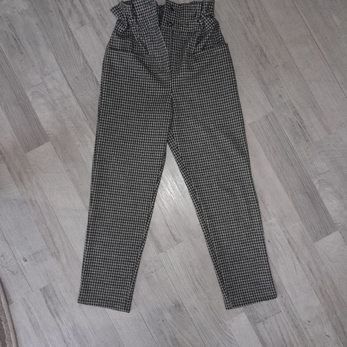 Брюки на дівчинку