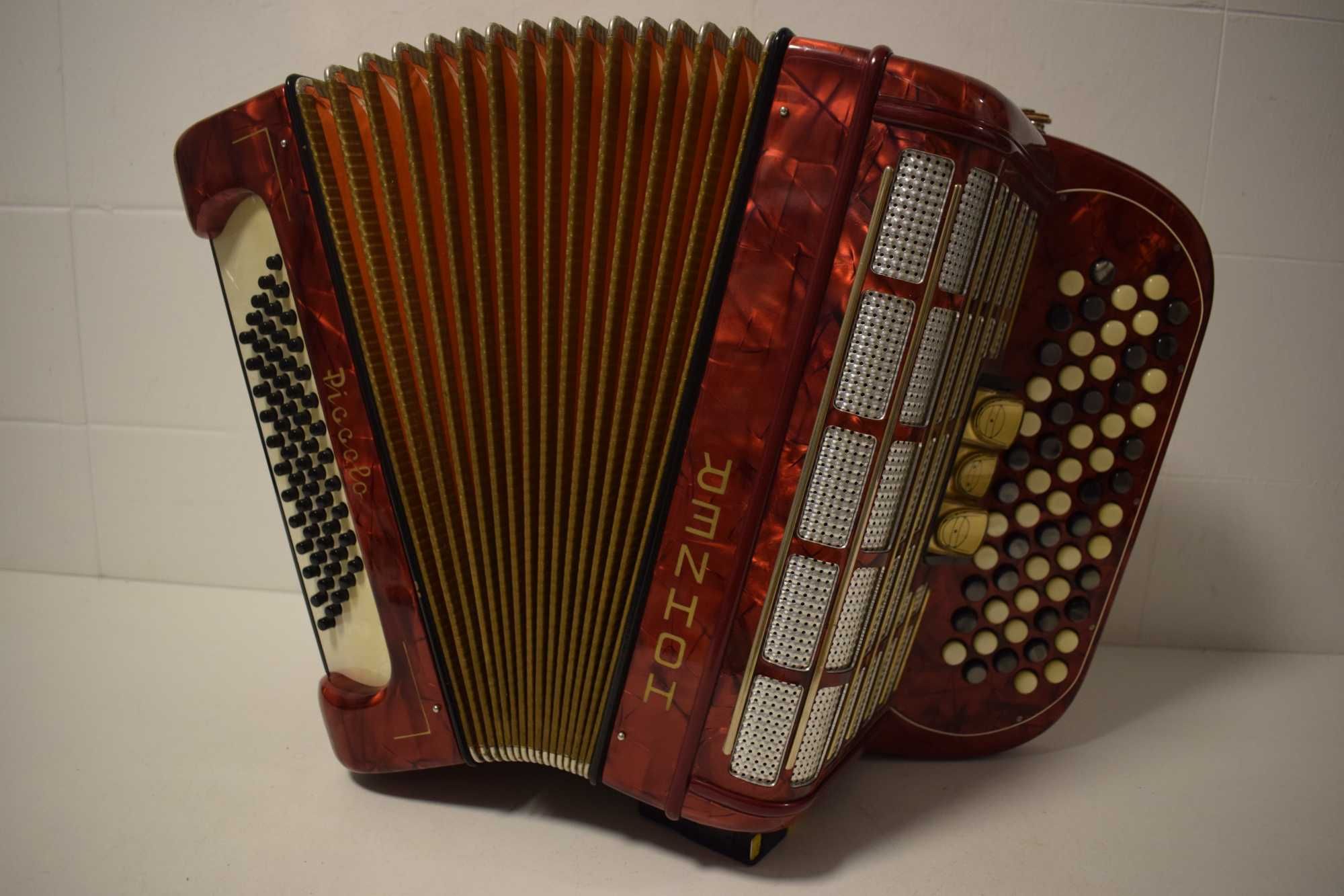 Acordeao Hohner Picolo 2 Voz. N. 172