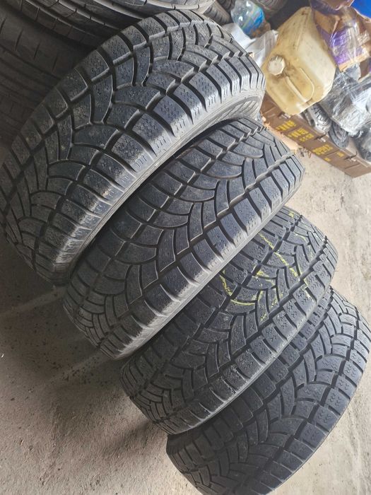 шини зима 215 65 R16C Vredestein Comtrac Winter