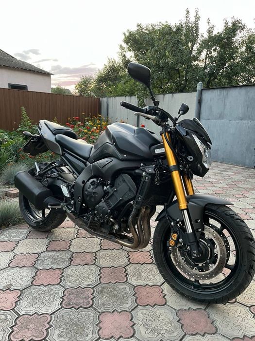 YAMAHA FZ 800 мотоцик стріт