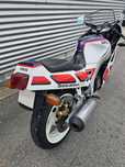Yamaha FZR 1000 Genesis