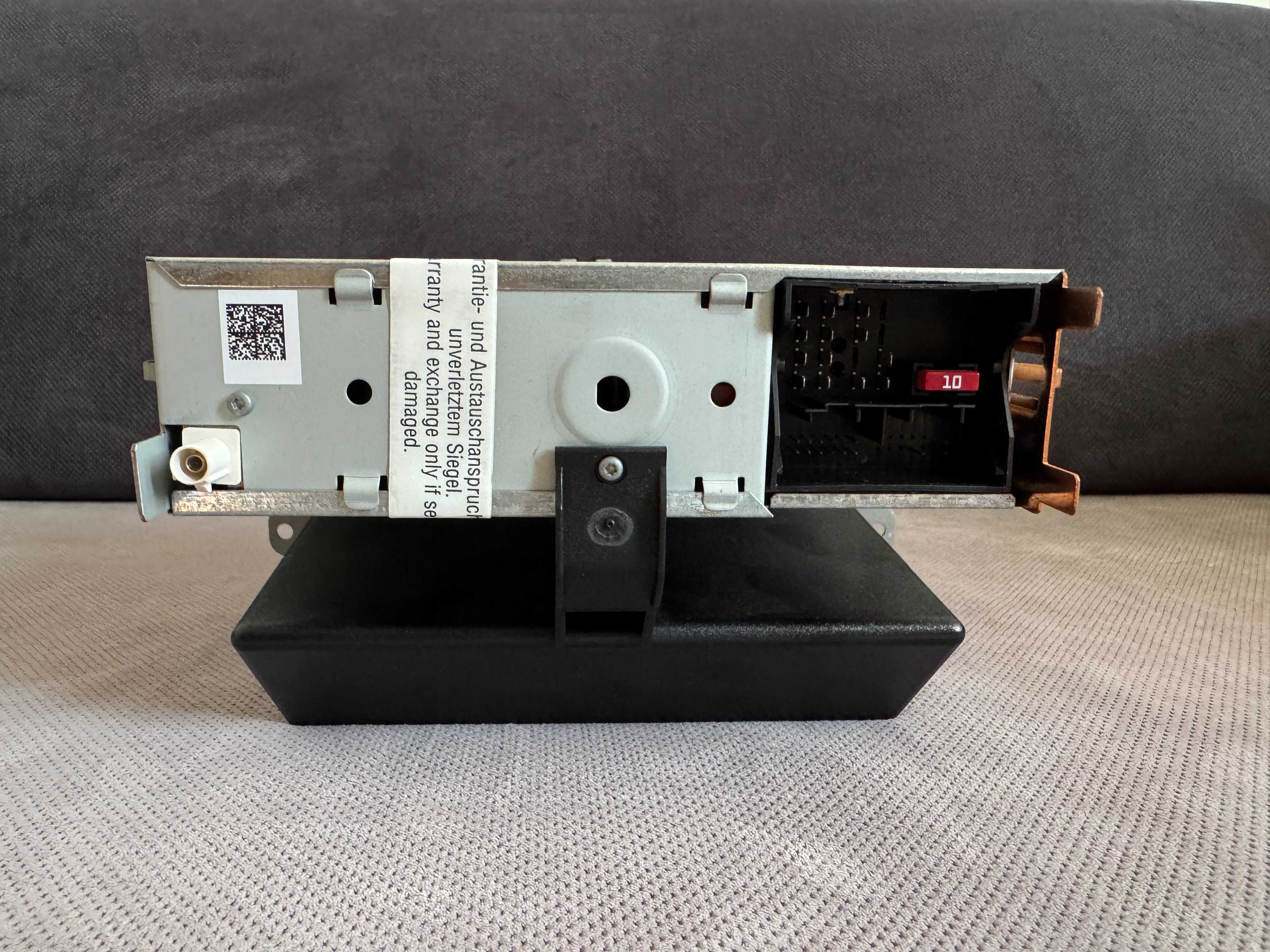 Oryginalne radio VW Golf 6