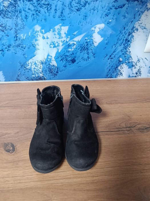 Botki rozmiar 24