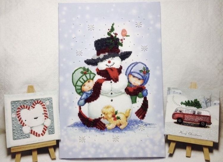 Картина «Зимові забави» вишивка на полотні декор хендмейд