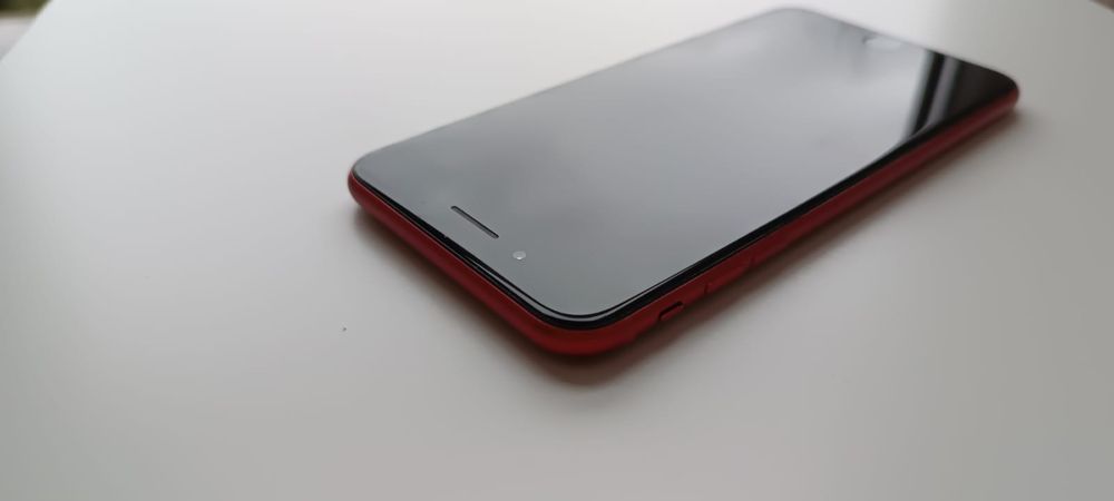 iPhone 8 Plus Red 64gb