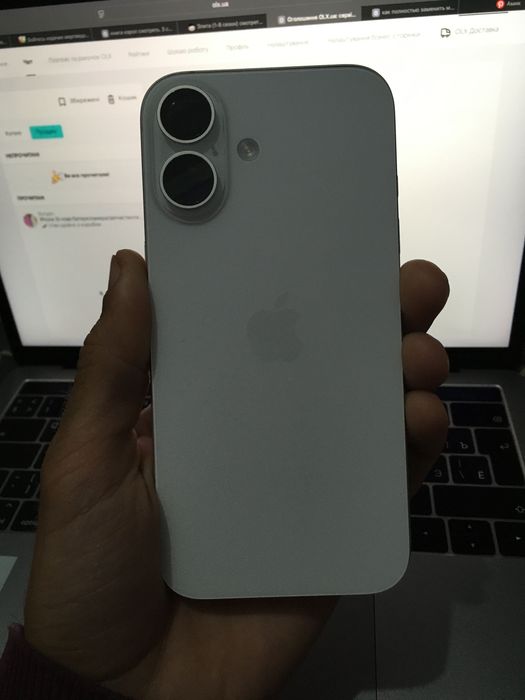 iPhone 16 White newerlock Донор