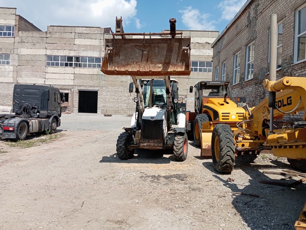 Екскаватор-навантажувач Bobcat B730 готов до роботи 2018 рік