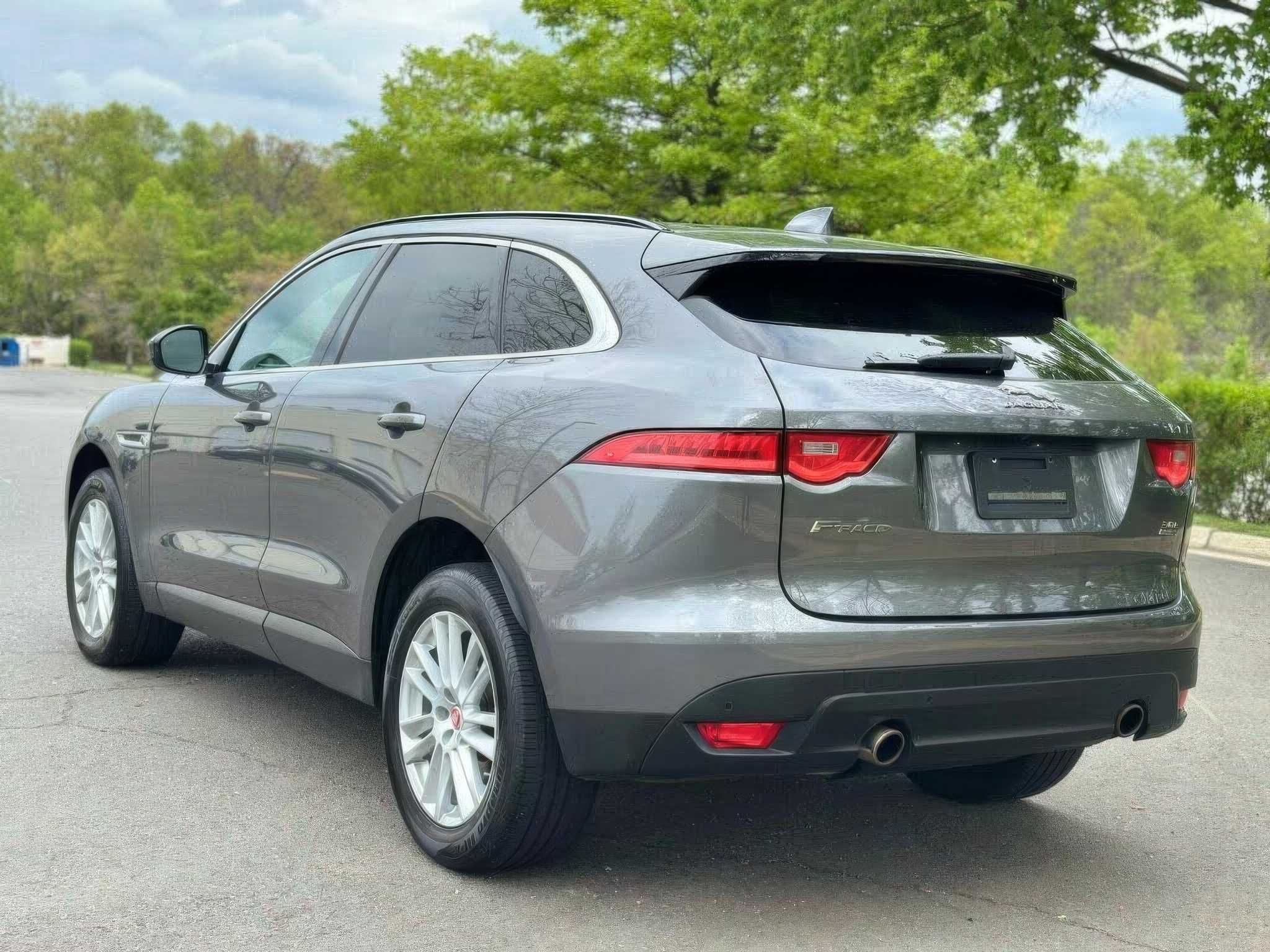 2018 Jaguar F-PACE 30t Prestige