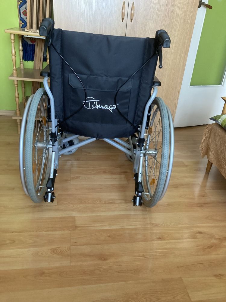 wózek inwalidzki stalowy model H011 rozmiar 48cm