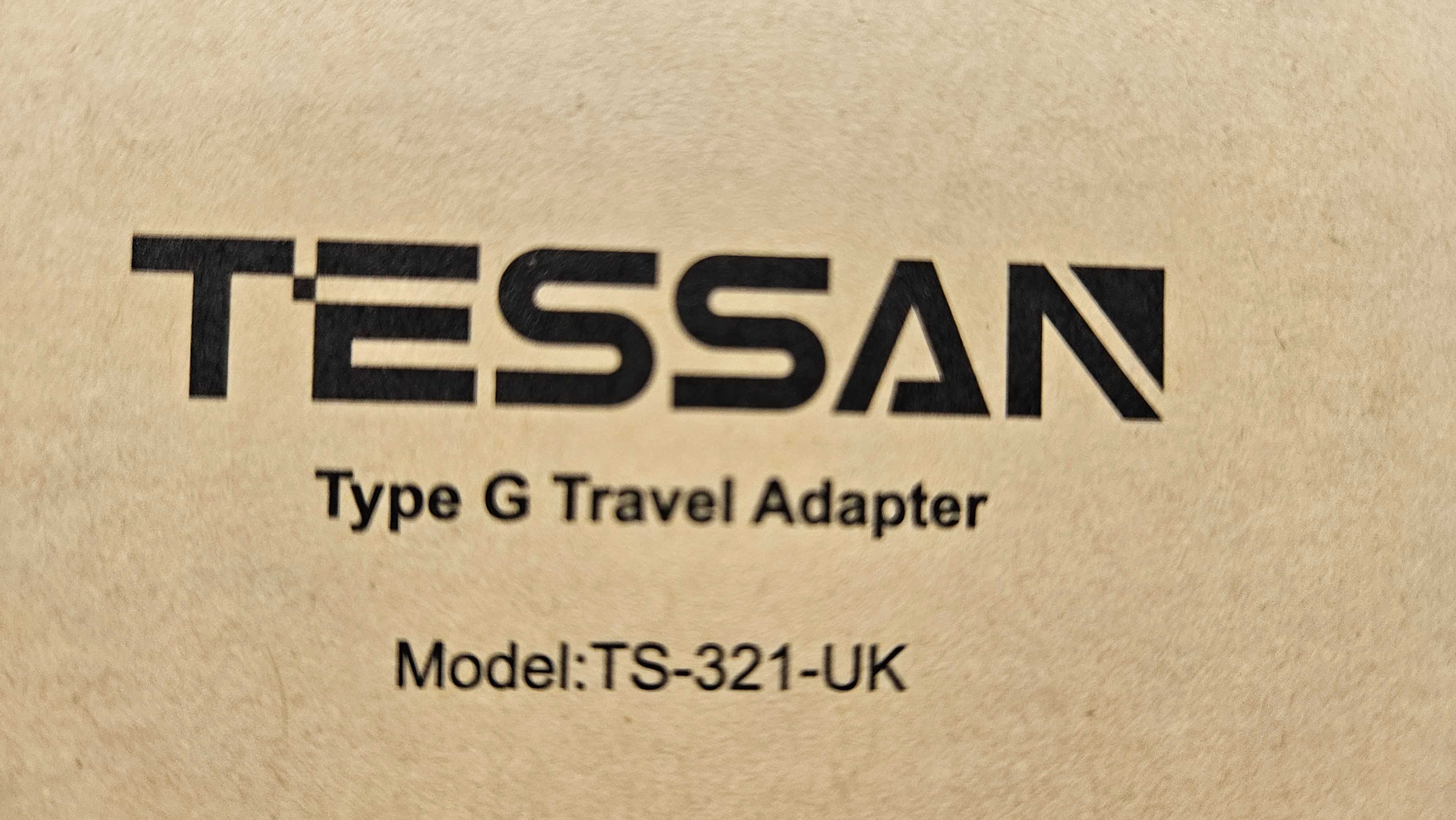 Adapter podróżny UK Tessan podwójny