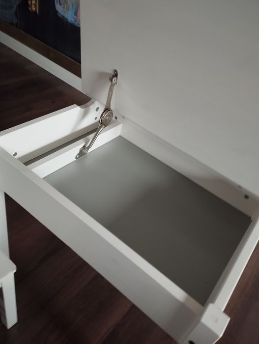 Stolik +2 krzesełka Ikea