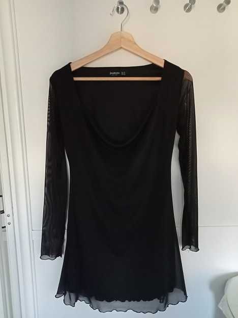 Vestido de Tule Stradivarius