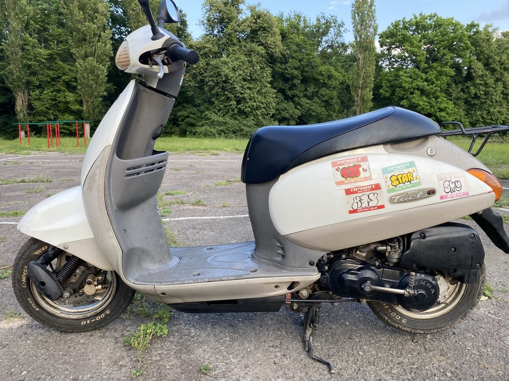 Продам мопед honda tact stand up af-51