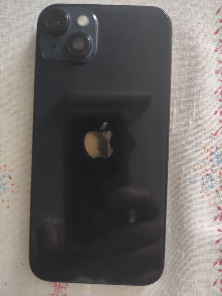 Vendo iPhone 14 plus.