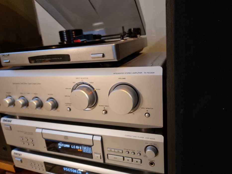 Wieża stereo Sony 3 segmenty + mały bonus