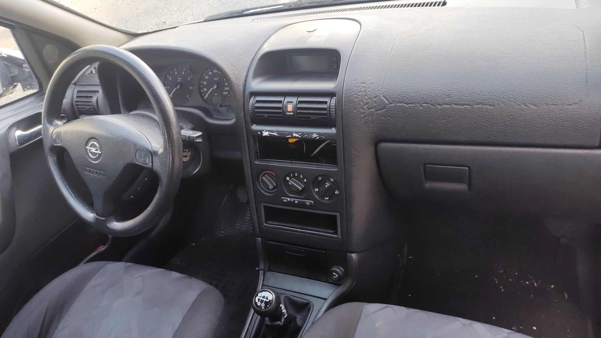 Opel astra G, 4 portas