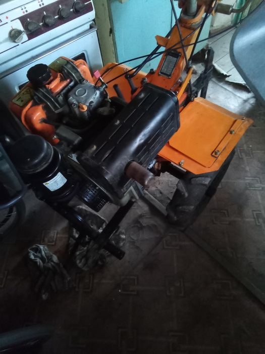Продаю мотоблок с дизельным двигателем