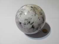 Naturalny kamień Opal organiczny w formie polerowanych kul