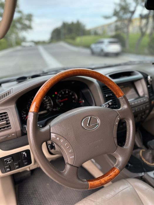 Продам lexus gx 470