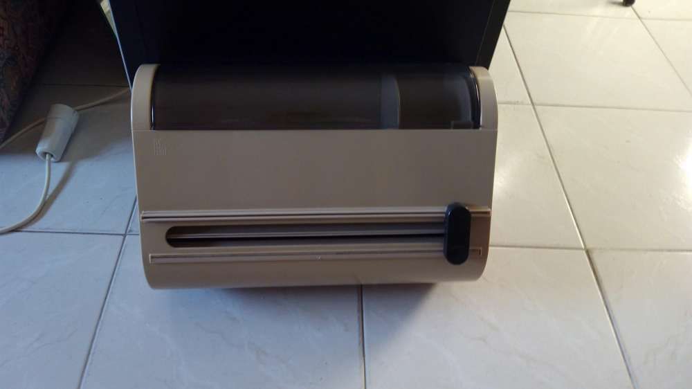 Dispensador de folha aluminio e papel transparente