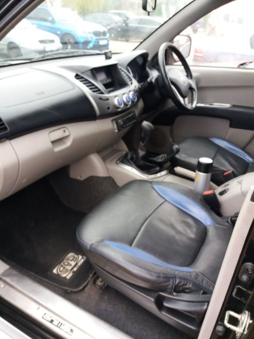 Авторозбірка кузов капот фара фонарь двері бампер Мітсубісі Л200 шрот