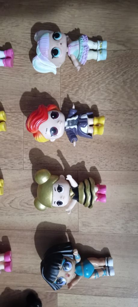 Bonecas LOL + Acessórios