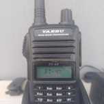 Yaesu FT-4X дводіапазонна портативна радіостанція