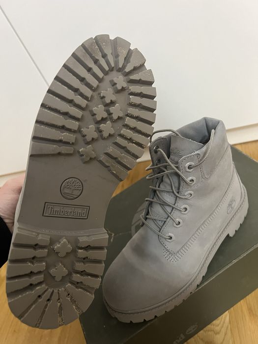 Nowe skórzane buty damskie zimowe jesienne za kostkę Timberland