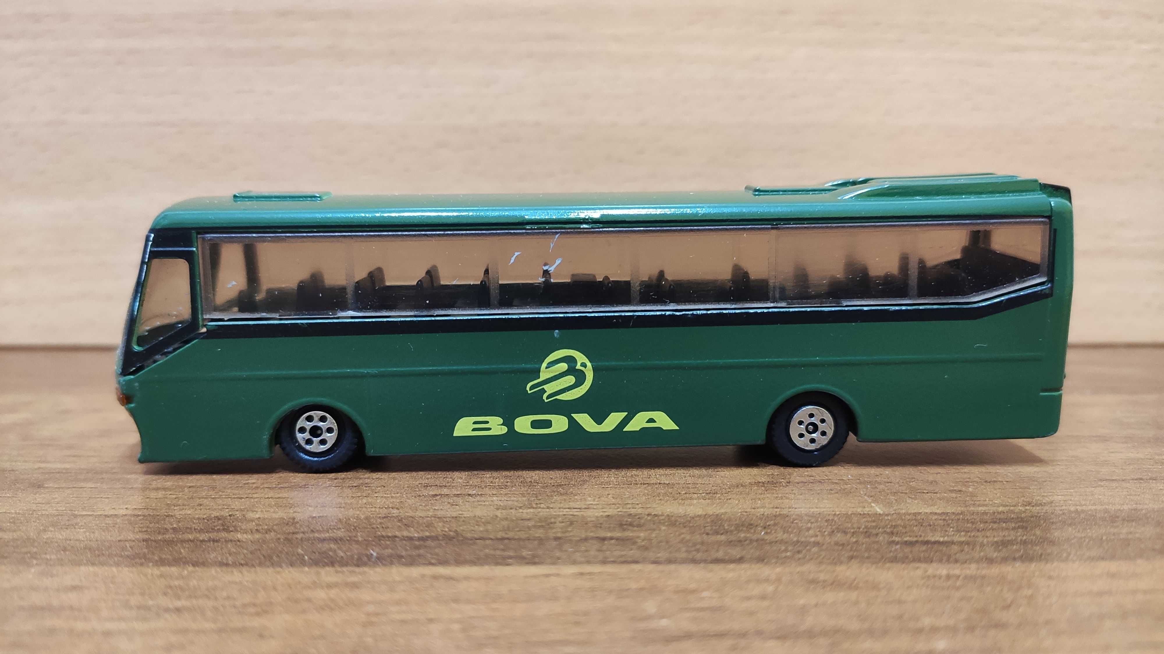 Model autobusu: BOVA Futura - zielona BOVA Bus [Holland Oto]