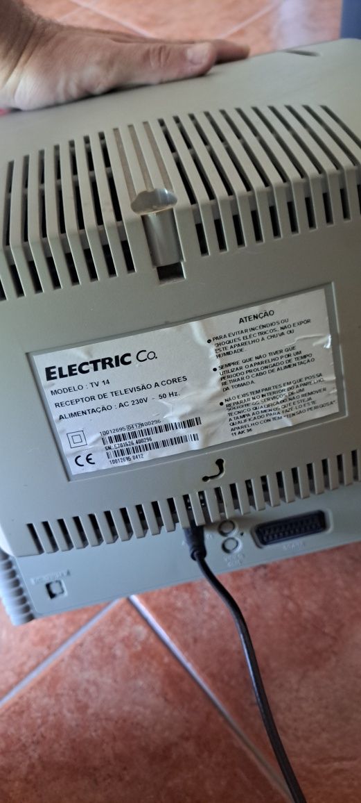 TV EletricCo pequena