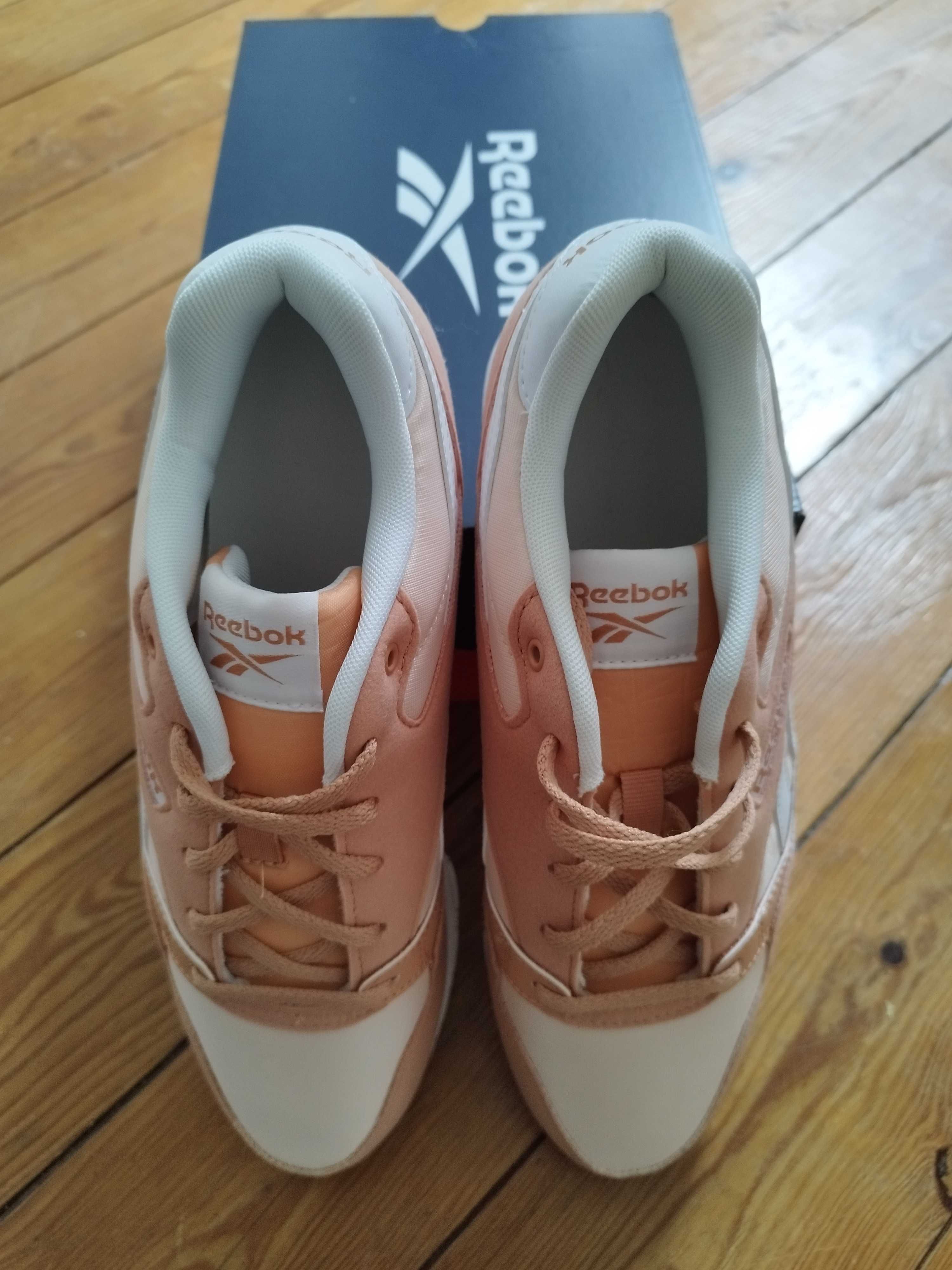 Ténis/ Sapatilhas Reebok mulher rosadas - novos (41 EUR}