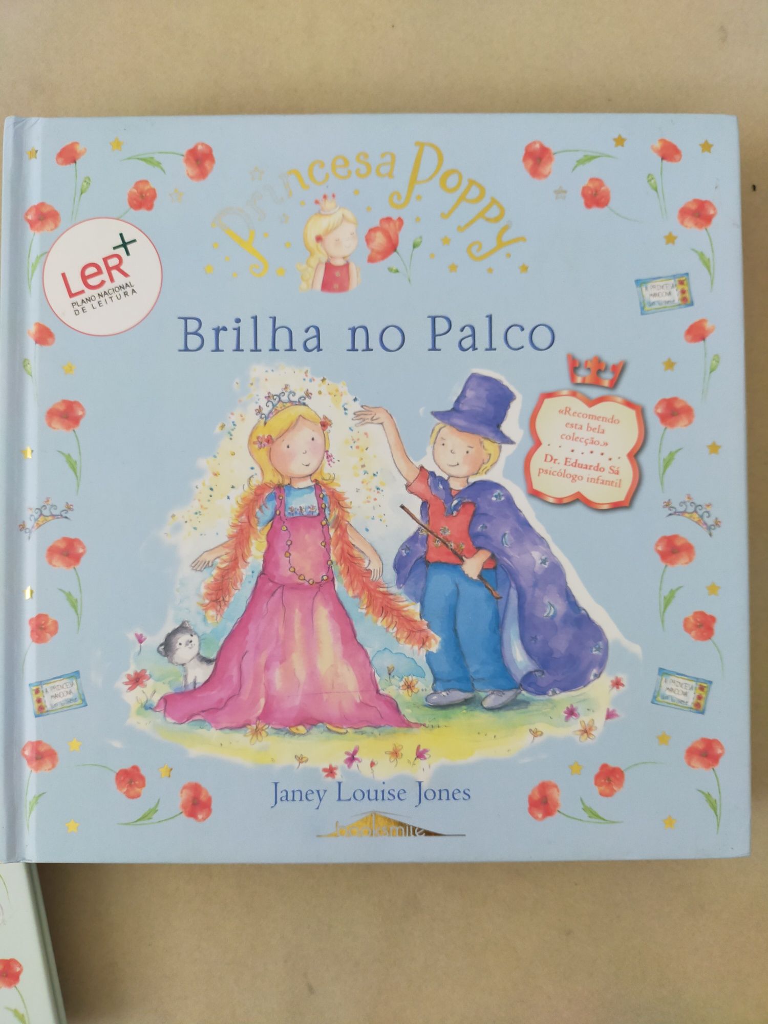 Livro Princesa Poppy