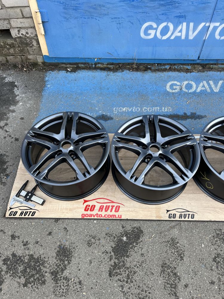 Goauto диски спортивні Renalt 5/114,3 r18 et40 8,25j dia66.1 як нові