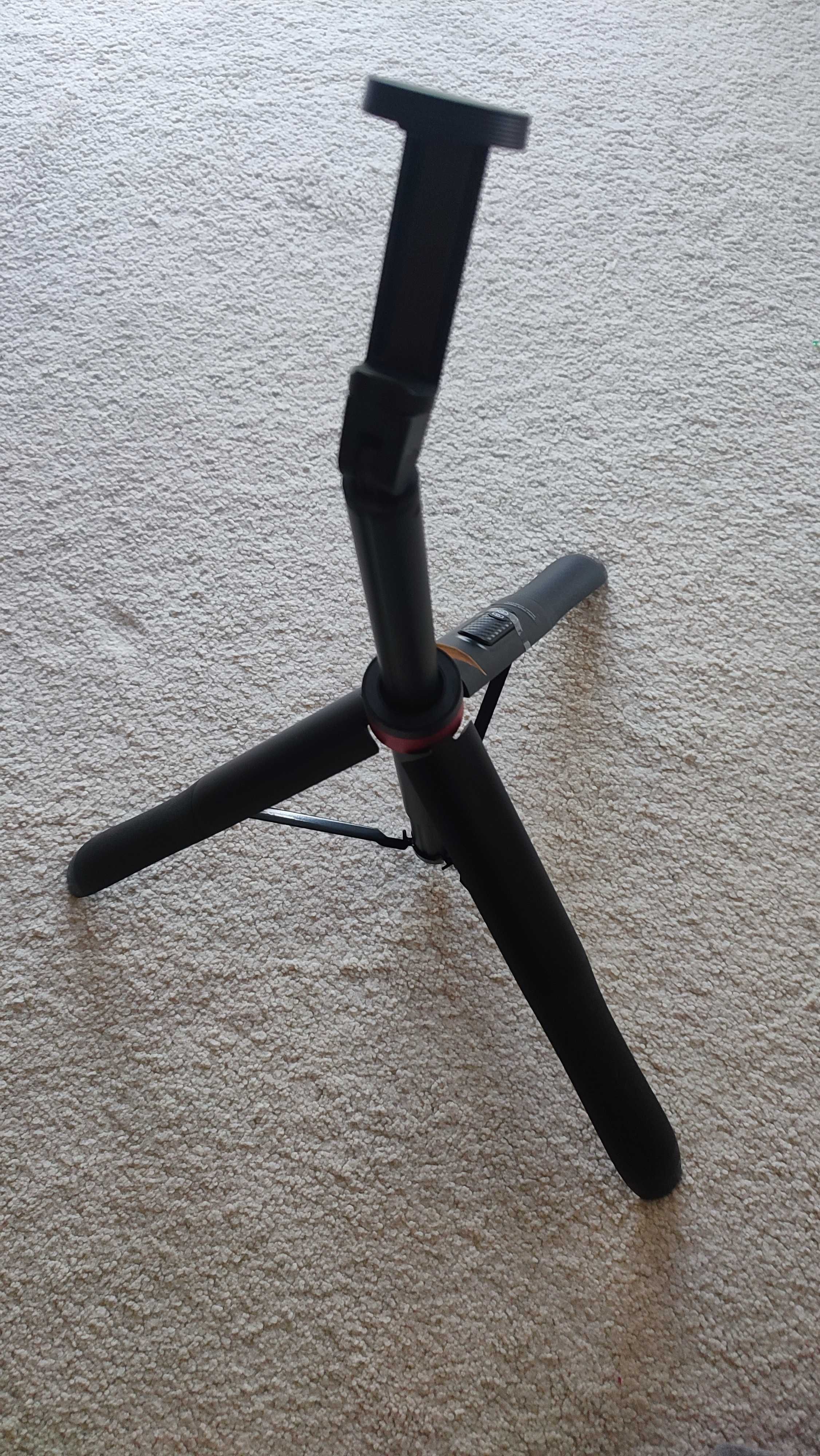 ATUMTEK Selfie Stick Tripod 130 cm bluetoth czarny