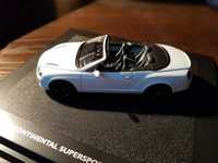 Model Bentley skala 1:43