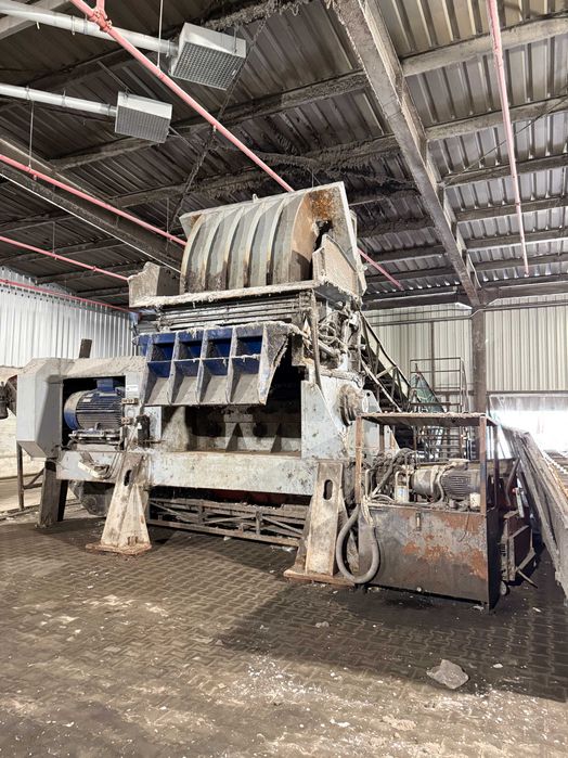 Rozdrabniarka/Młyn LINDER Komet 1750