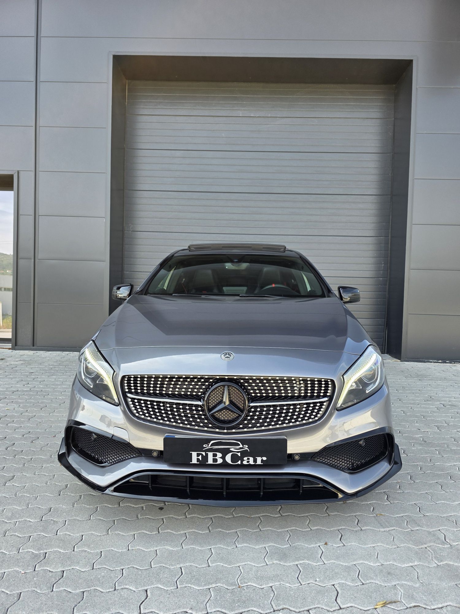 Mercedes-Benz Classe A180 AMG "LOOK A45"