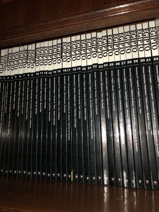 DVD’s e livros sobre o Egipto