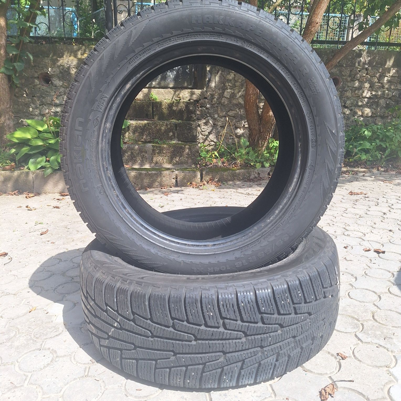 Шини Nokian hakkapeliitta  sport utility 235/55R18 104R XL