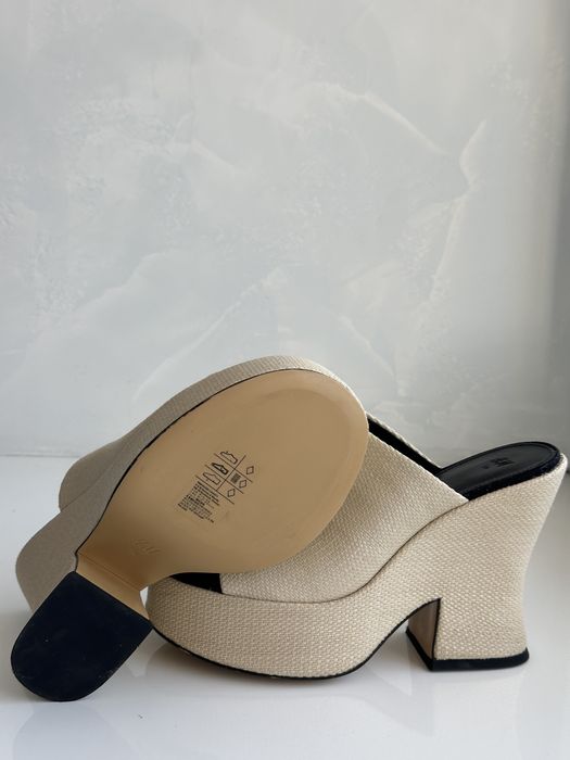 Мюлі H&M бежеві, трендові