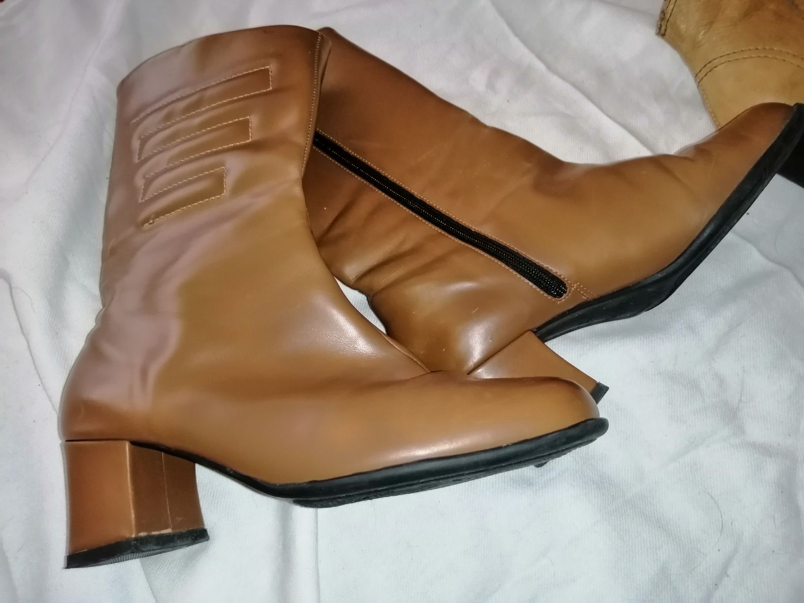 Botas,pantufas, ténis 36 e 36 tamanho