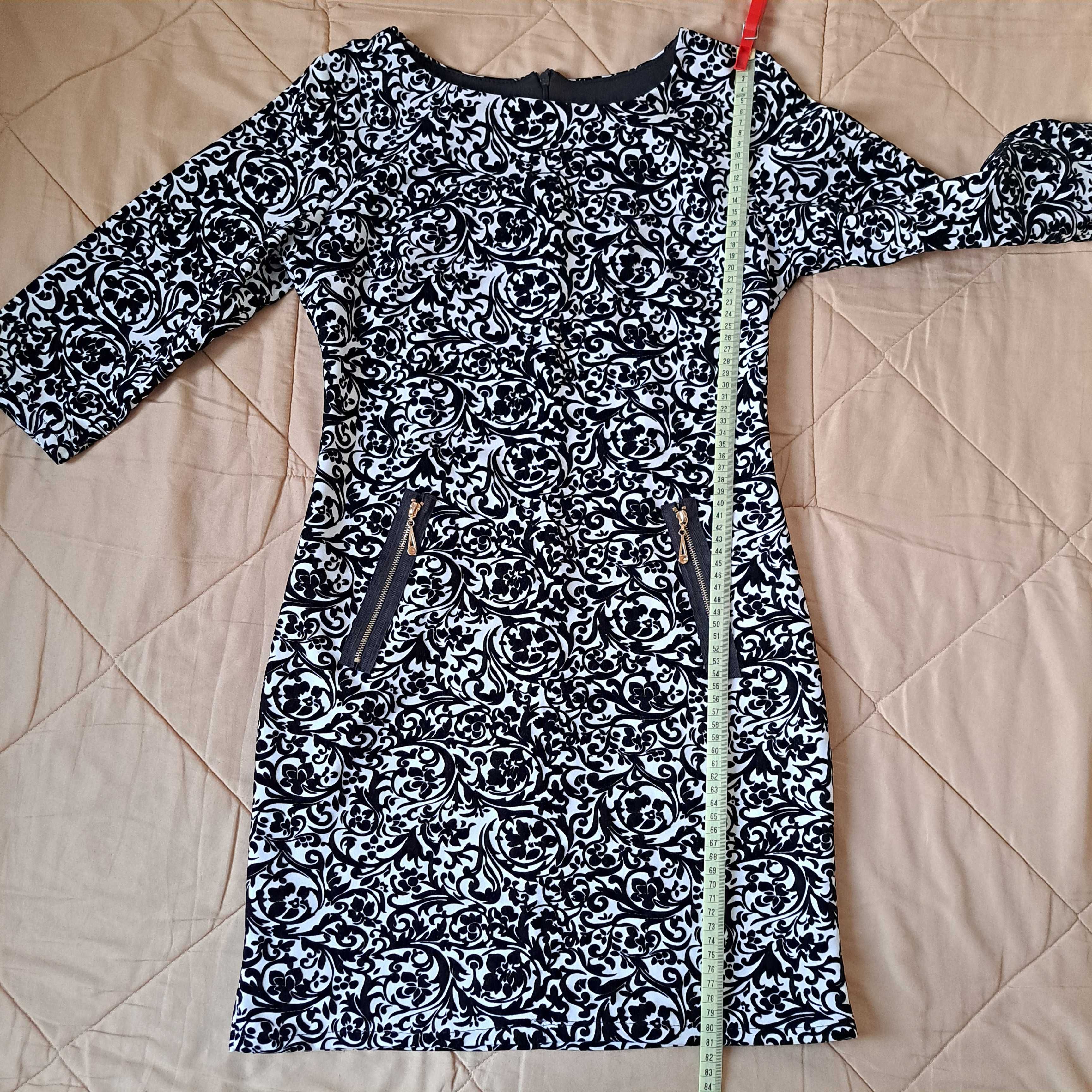 Czarno-biała sukienka roz.L Cherry Moda