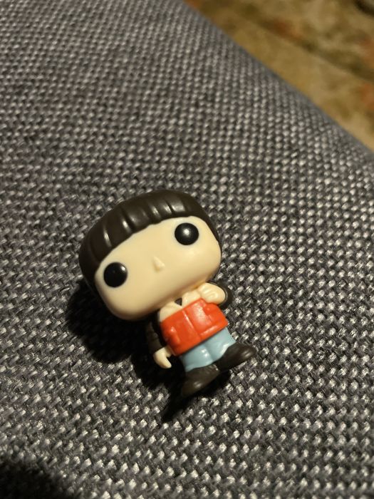 Stanger things kinder joy will