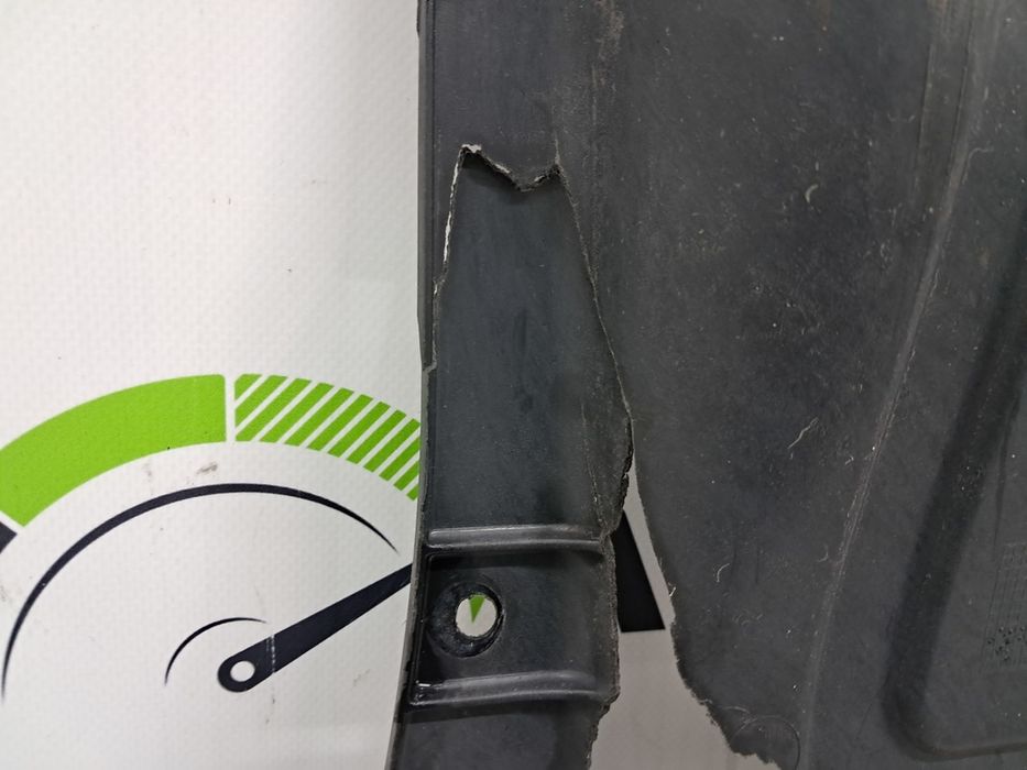 Защита двигателя VOLKSWAGEN  GOLF 7 5Q0825235C