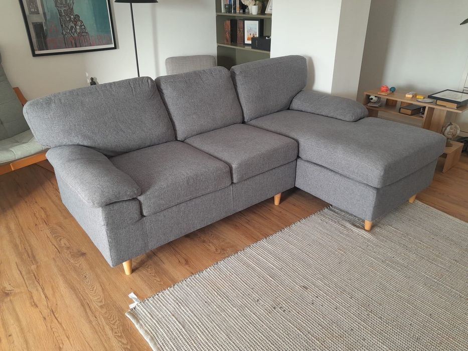 Sofá GEDVED chaise-longue cinzento