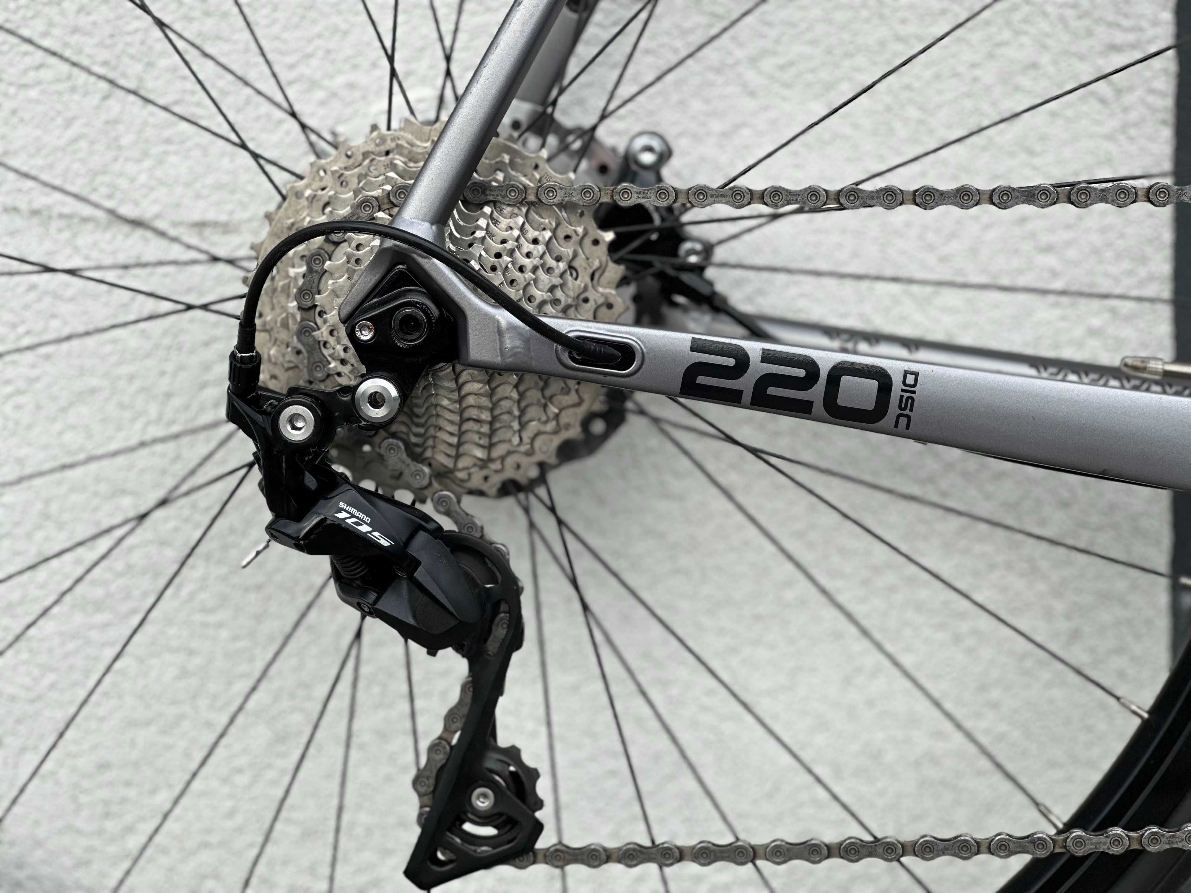 Велосипед шосе Carver Evolution 220 Disc 28" 60 cm