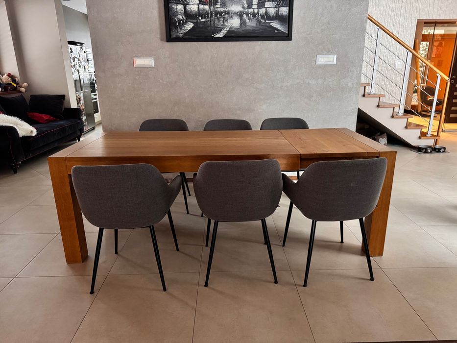 Komplet dębowych mebli do salonu