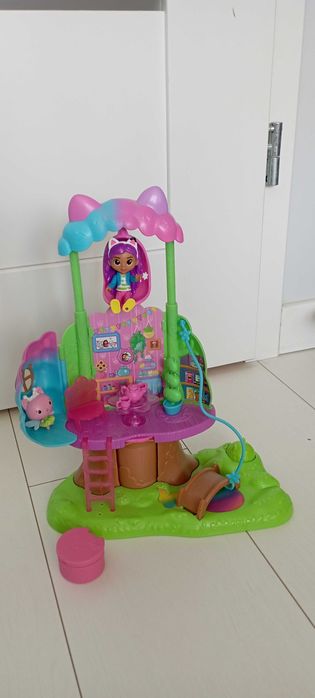 Koci domek Gabi dom na drzewie