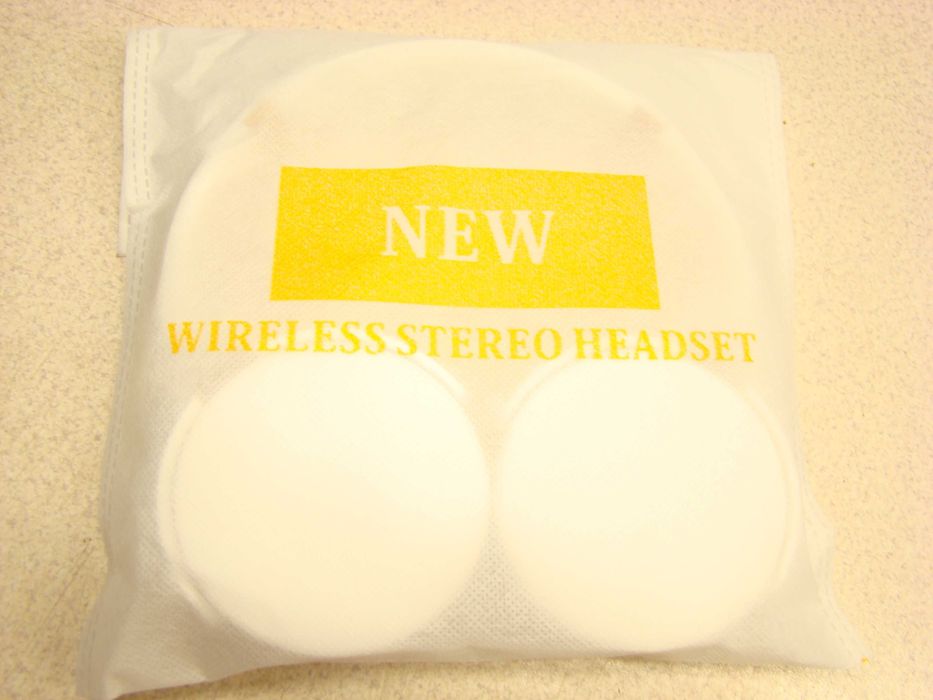 Słuchawki nauszne bezprzewodowe bluetooth lekkie mp3 radio składane