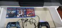 Vendo playstation 4  de 1 tera como nova.